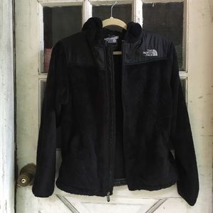 Fuzzy north face hooded fleece black jacket